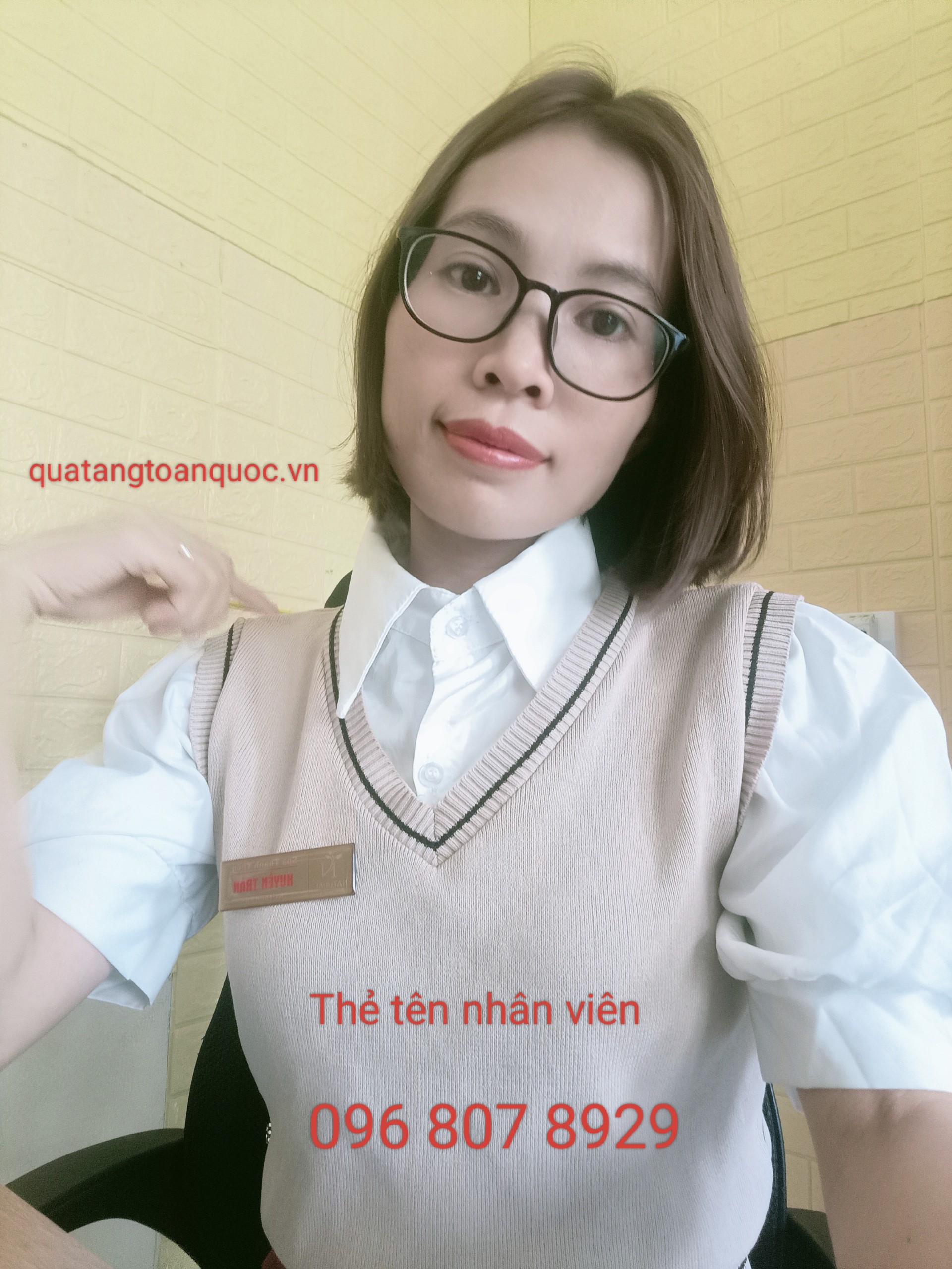 Bảng Tên Ghim Cài Áo giá rẻ