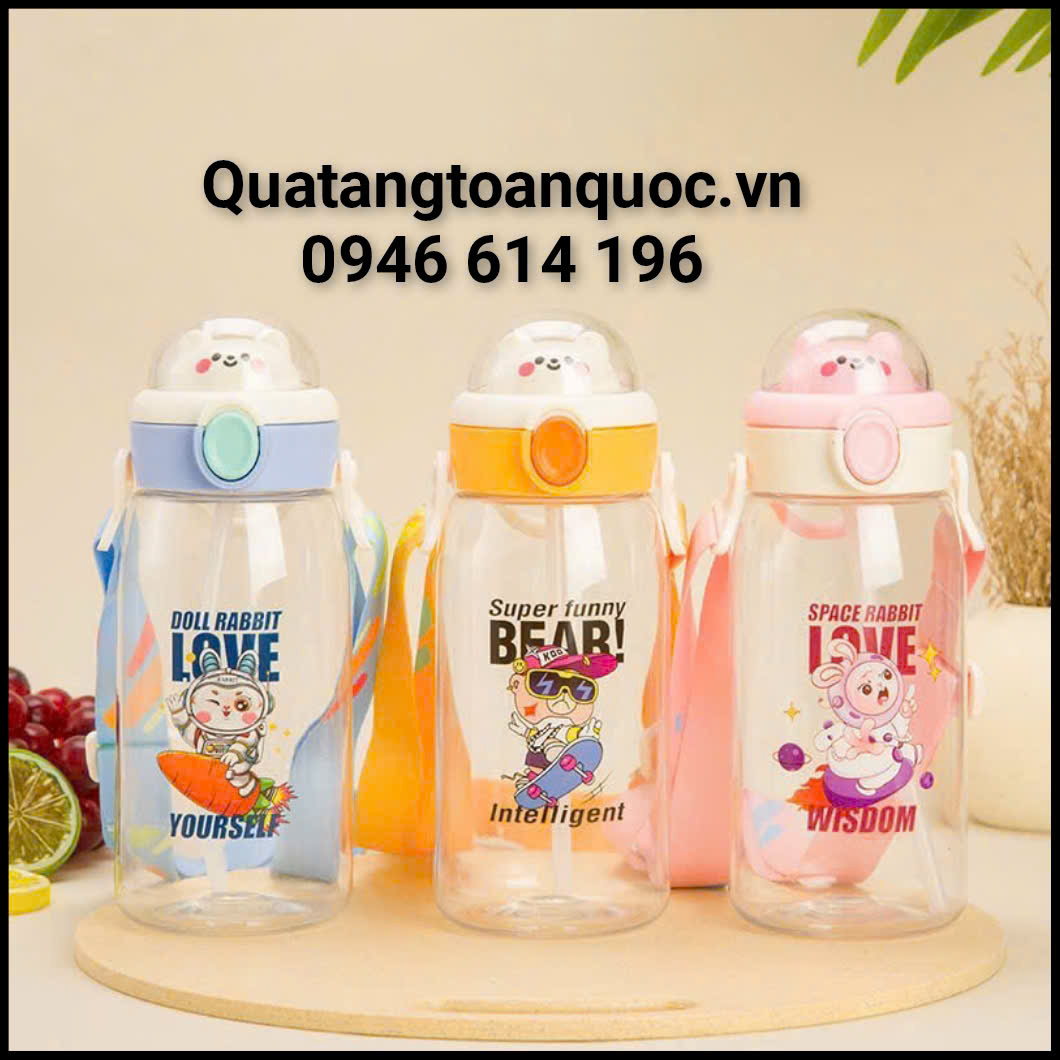Bình đựng nước nhựa đẹp