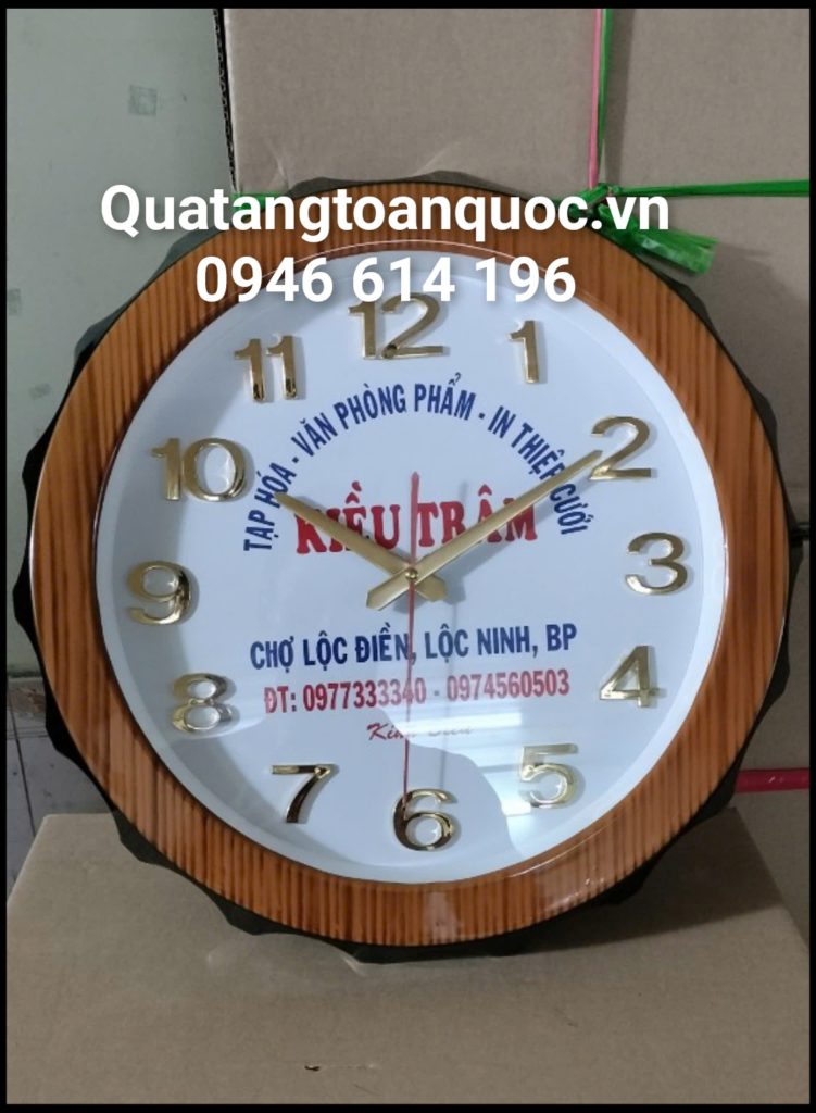 In đồng hồ Thái Nguyên làm quà tặng
