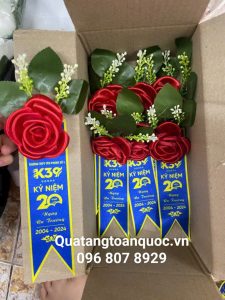 Hoa cài áo Thái Nguyên